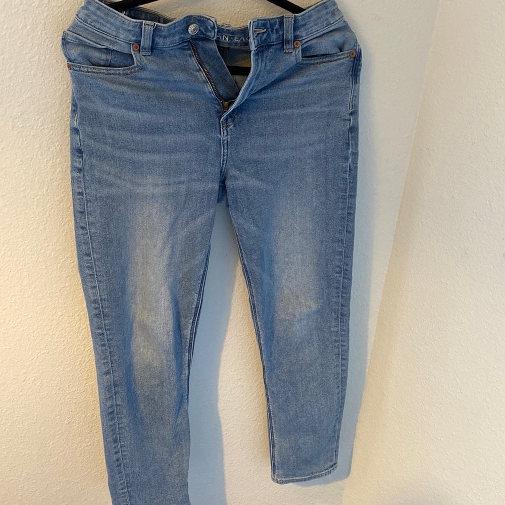 American Eagle Stretch Mom Jean size 4